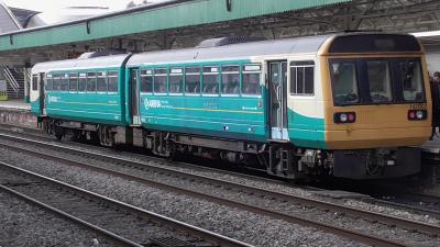 142002 at Newport (South Wales). &copy; JM-Freightliner