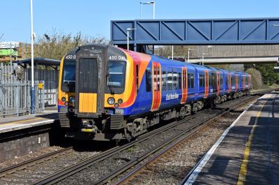 450041 at Hilsea. &copy; Bestieboy
