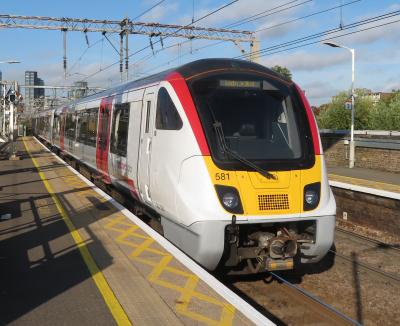 720581 at Bethnal Green. &copy; Geoff