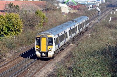 387302 at Farlington Junction. &copy; Bestieboy