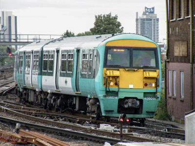 456014 at Clapham Junction. &copy; llamafish