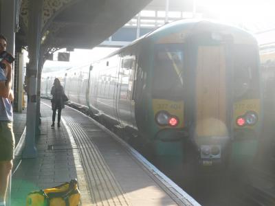 377404 at Fratton. &copy; Trainman5862