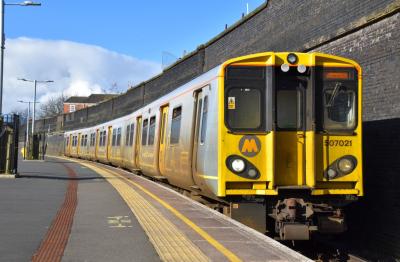 507021 at Bank Hall. &copy; Brodie