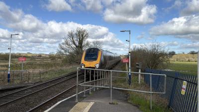 221140 at Kings Sutton. &copy; Luivery