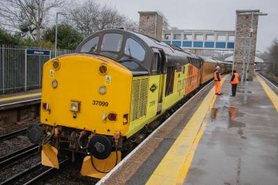 37099 at Aldershot. &copy; Zain