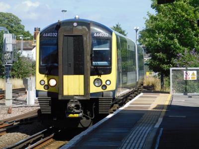 444032 at Havant. &copy; Trainman5862