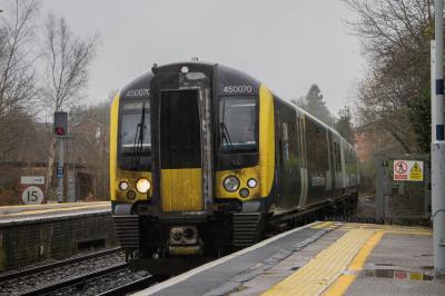 450070 at Aldershot. &copy; Zain