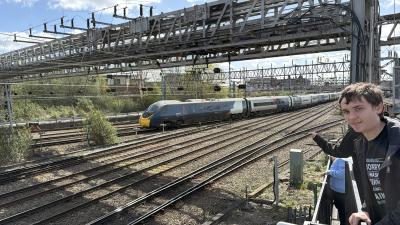 390013 at Crewe. &copy; Luivery