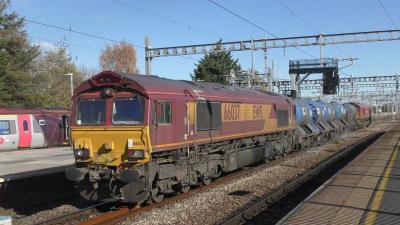 66037 at Swindon. &copy; JM-Freightliner