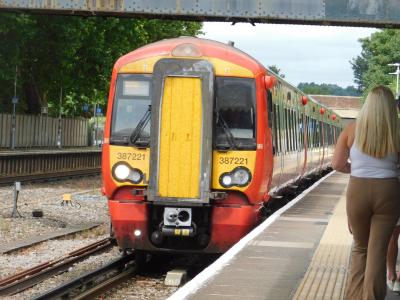 387221 at Havant. &copy; Trainman5862