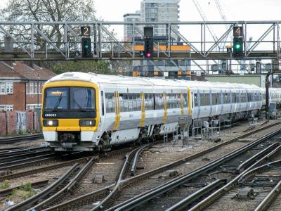 466025 at London Bridge. &copy; llamafish