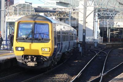323223 at Manchester Piccadilly. &copy; ConnorsRailPhotography