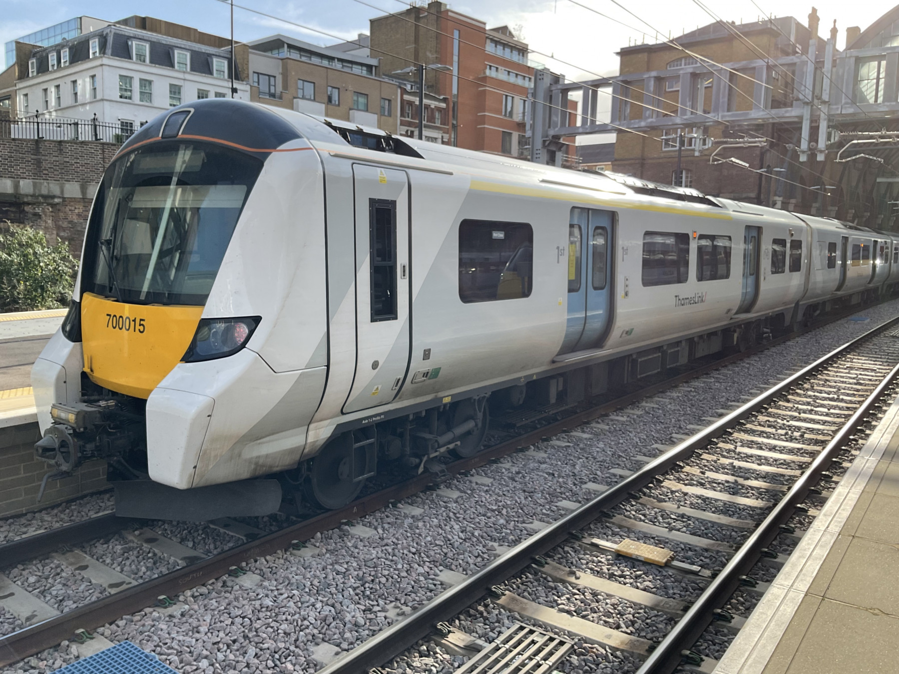 Photo of 700015 at London Kings Cross — trainlogger