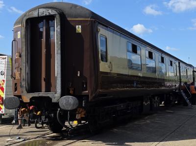 17096 coach at Derby - The Greatest Gathering 2025. &copy; MikeMOL