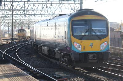 185109 at Manchester Piccadilly. &copy; ConnorsRailPhotography
