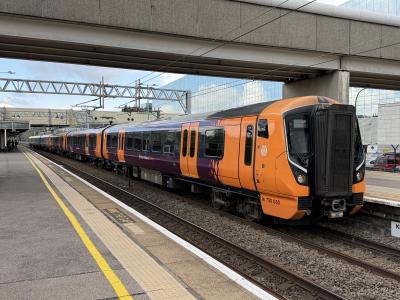 730030 at Milton Keynes Central. &copy; Luivery