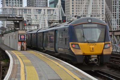 707004 at London Charing Cross. &copy; AJax