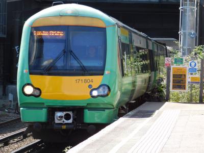 171804 at East Croydon. &copy; Trainman5862