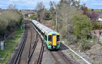 377436 at Havant. &copy; Bestieboy