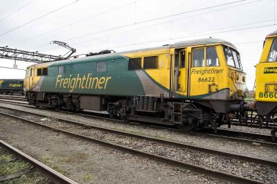 86622 at Crewe Basford Hall. &copy; Shotts