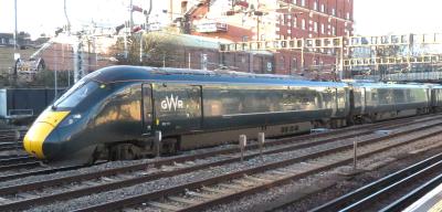 802111 at Royal Oak (LU). &copy; Geoff