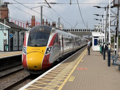 800107 at Newark North Gate. &copy; Luivery