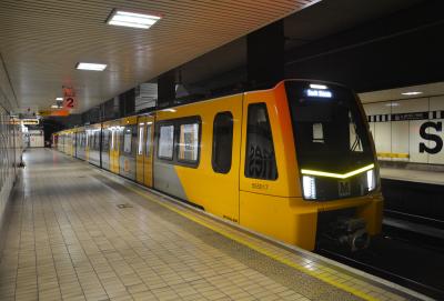 555017 at St. James (Tyne & Wear Metro). &copy; AJax