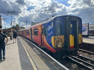 5714 at Vauxhall. &copy; Cookey84