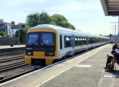 466019 at Tonbridge. &copy; Geoff