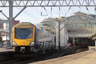 331027 at Manchester Piccadilly. &copy; ConnorsRailPhotography