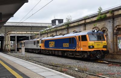 photo of 92028,92044,92041 at Crewe