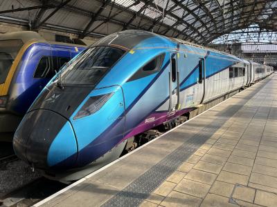 802209 at Liverpool Lime Street. &copy; BigKev