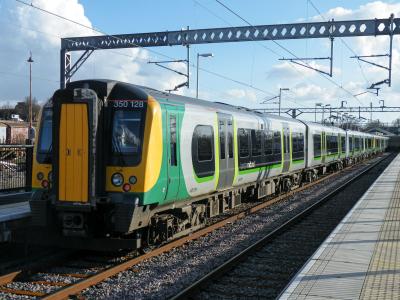 350128 at Northampton. &copy; llamafish