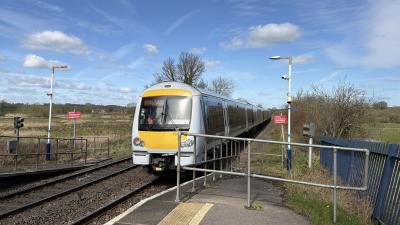 168219 at Kings Sutton. &copy; Luivery