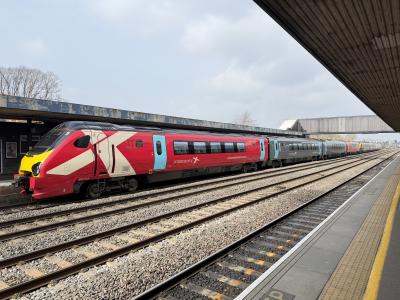 220033 at Oxford. &copy; Luivery