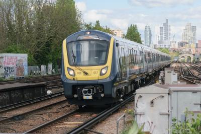photo of 701017 at Clapham Junction