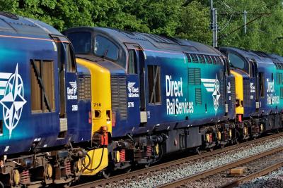 37716 at Boars Head, Standish, Wigan. &copy; stevexos