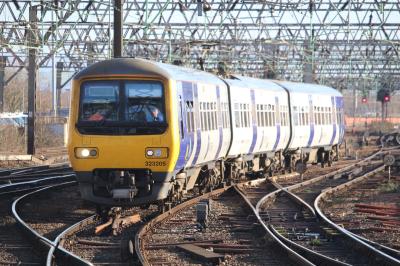 323205 at Manchester Piccadilly. &copy; ConnorsRailPhotography