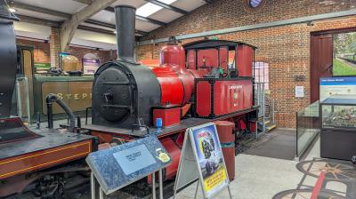 FJ158 steam at Bluebell Railway. &copy; South Coast Trainspotter