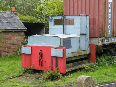 MR9921 at Battlefield Line. &copy; llamafish