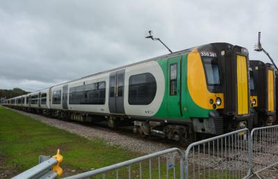 350261 at Long Marston. &copy; AJax