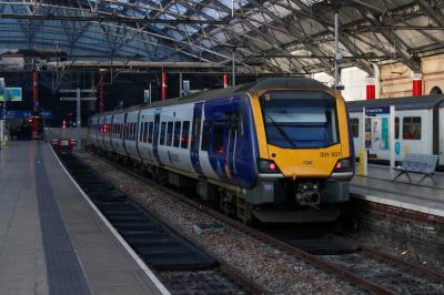 Liverpool Lime Street photo