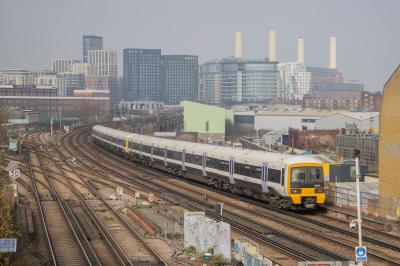 465172 at Wandsworth Road. &copy; Zain