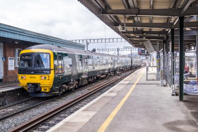 166204 at Didcot Parkway. &copy; Shotts