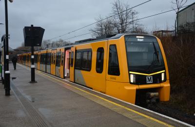 555002 at Pelaw (Tyne & Wear Metro). &copy; AJax