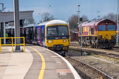 165104 at Didcot Parkway. &copy; Shotts