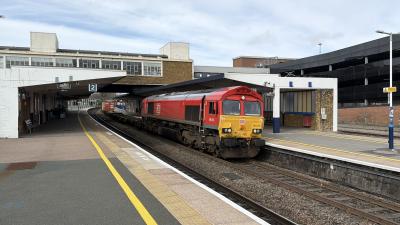 66015 at Banbury. &copy; Luivery