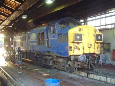 37065 at Old Oak Common TMD. &copy; Byron5574