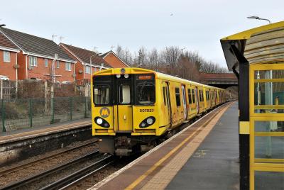 507027 at Walton (Merseyside). &copy; stevexos