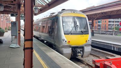 168107 at Birmingham Moor Street. &copy; MemberOfThePublic